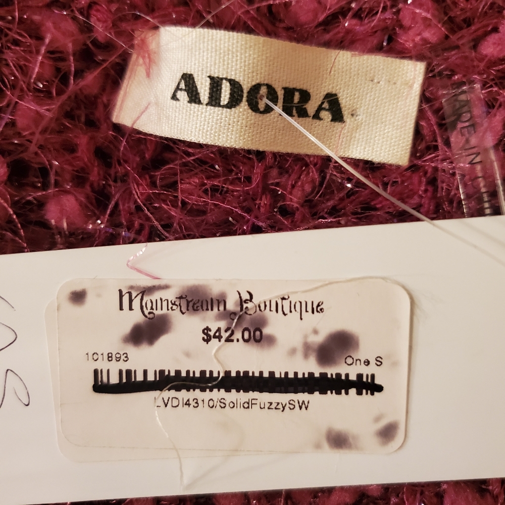Adora Fuzzy Eyelash Sweater NWT - Picture 9 of 11